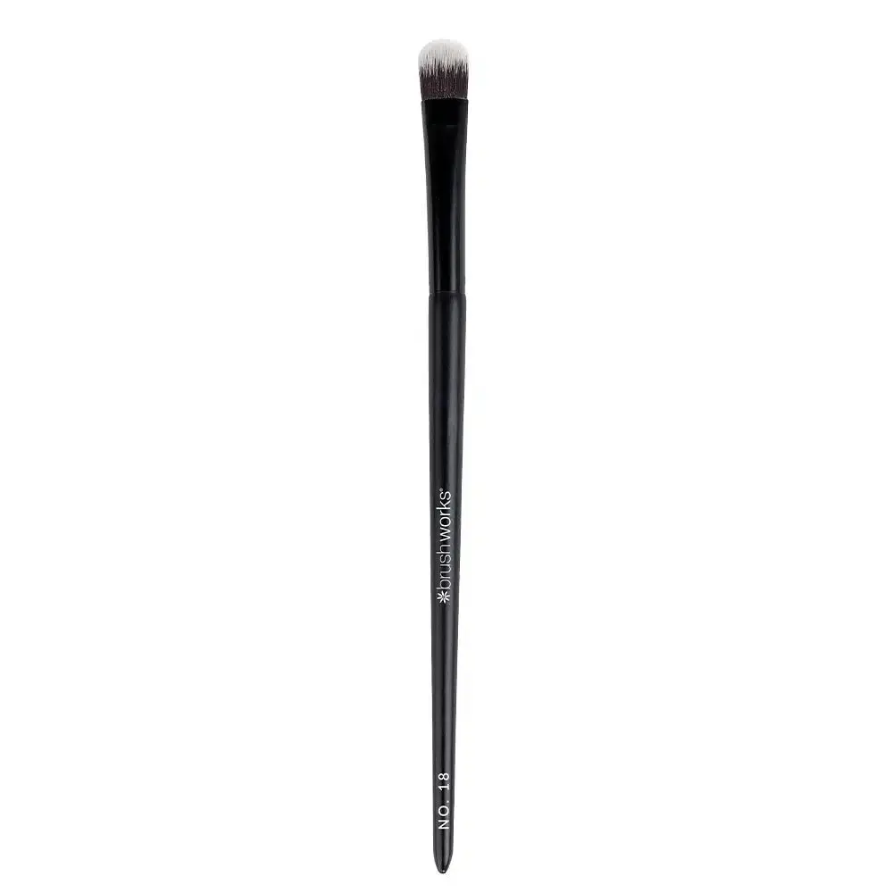 No. 18 Flat Eye Brush