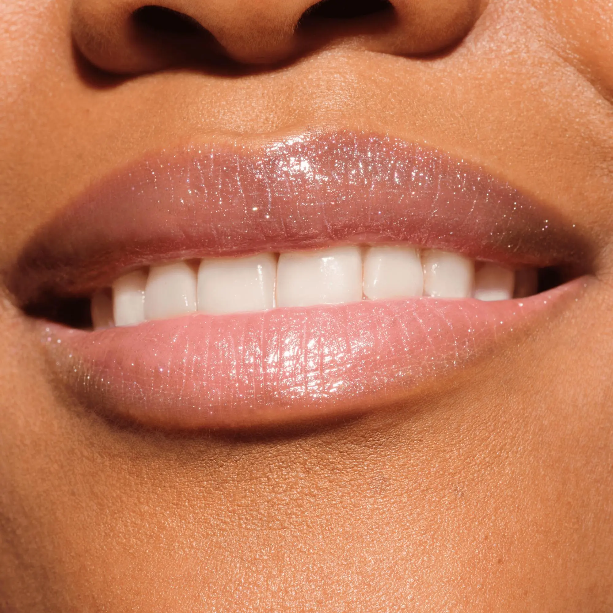 Diamond Glaze Lip Gloss 020 Poppin' Glitters - Image 6