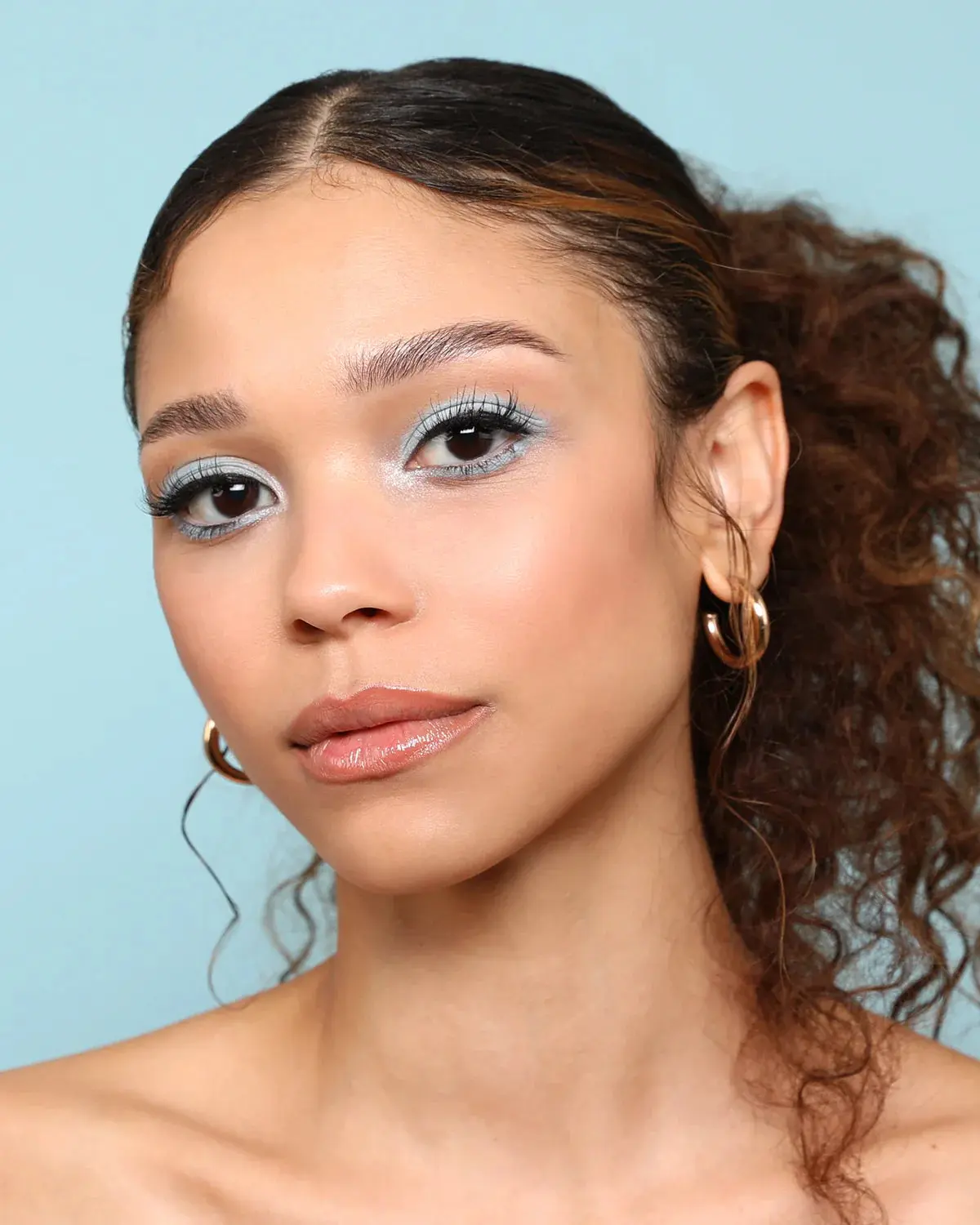 Lip Chic Shimmer Gloss 001 Xoxo - Image 3