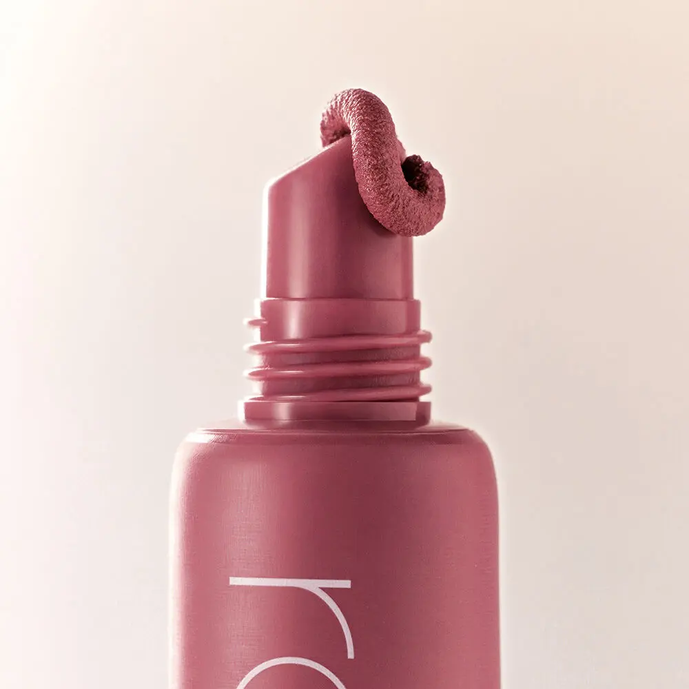 Color Lip Matte 02 Hush Grape - Image 5